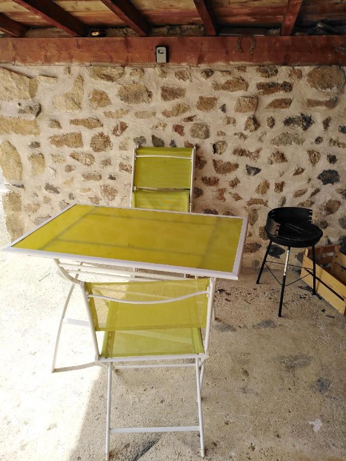 Chaleureux à la campagne Saint-Germain-Laprade Exterior foto